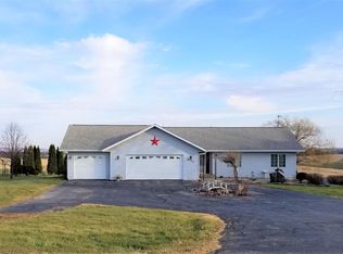 9183 State Route 84 N, Galena, IL 61036