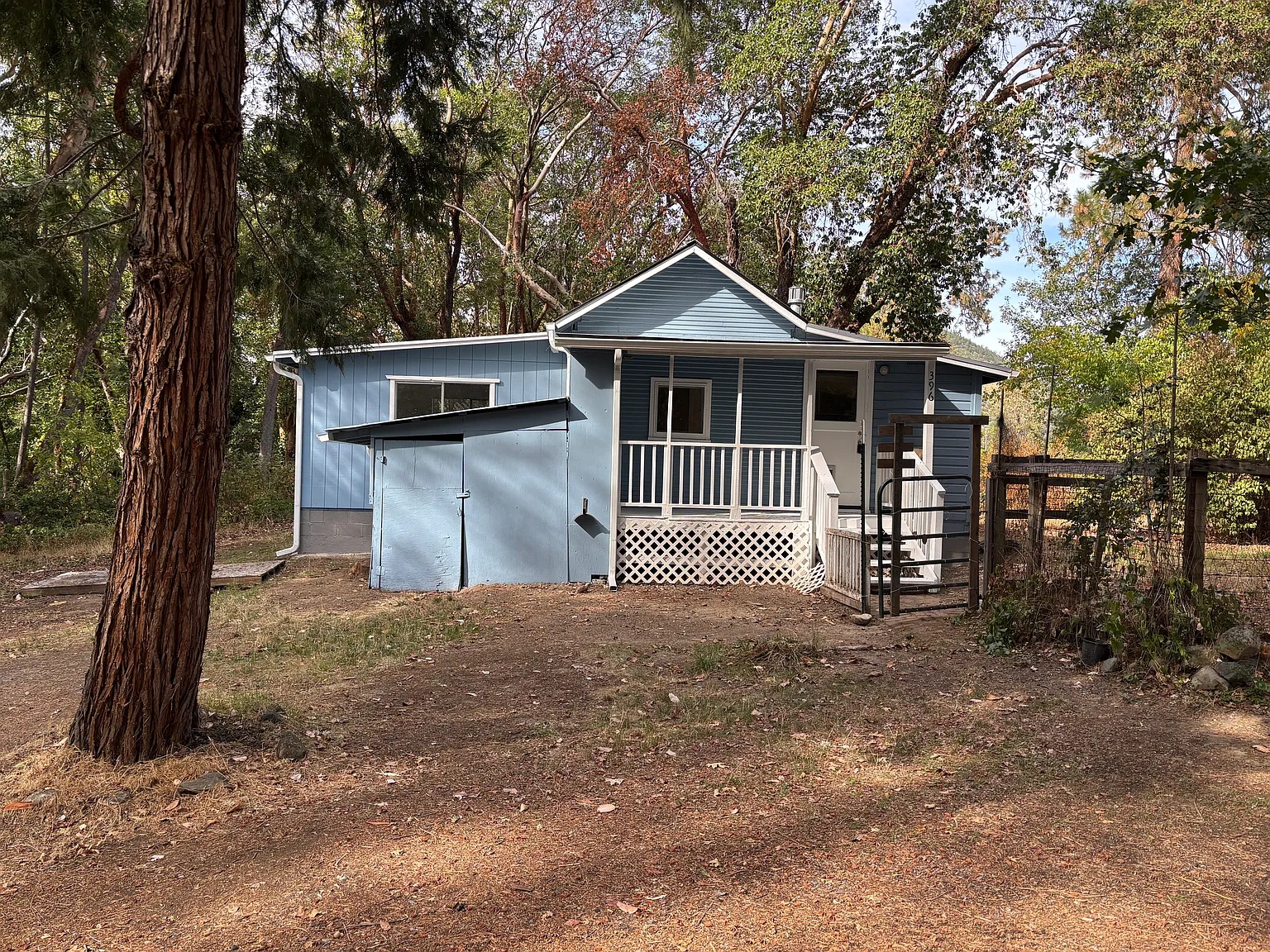 1 bed, 700 sqft, $1,200 — Photo 2