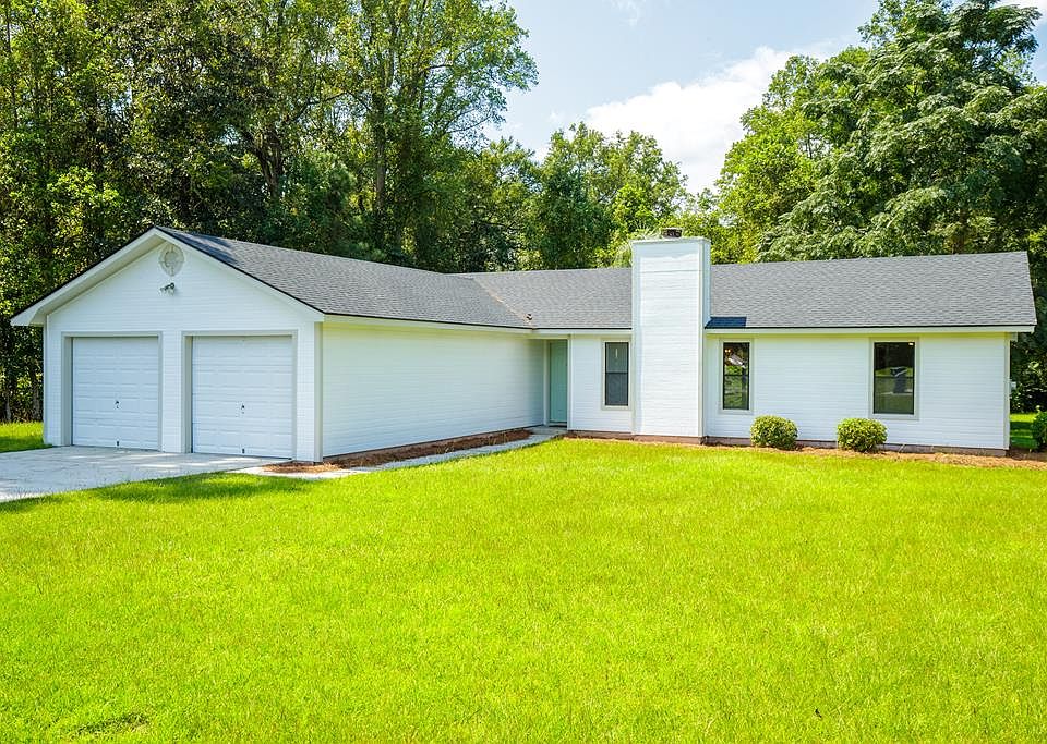 1st image of 4146 Pebble Creek Dr
