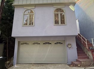 8570 Wonderland Ave, Los Angeles, CA 90046