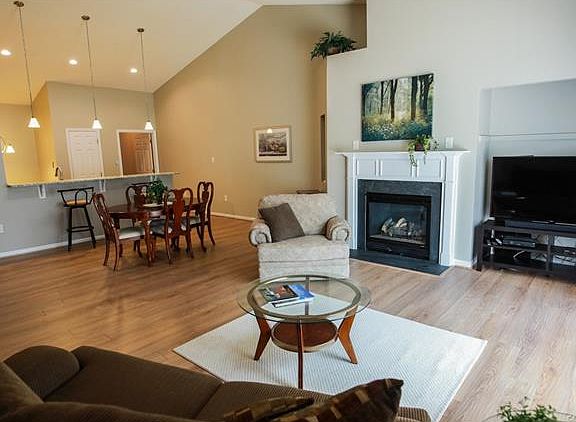 5th image of 6509 Glenshaw Dr #6509