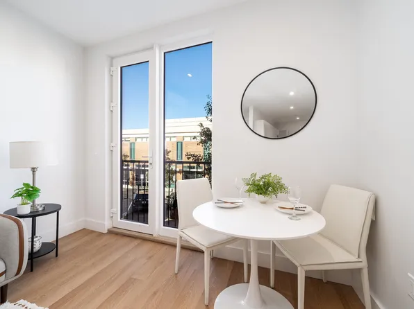 545 Martin Luther King Jr Drive image 5 of 13