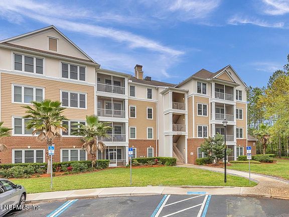 2nd image of 13364 BEACH Boulevard #1030