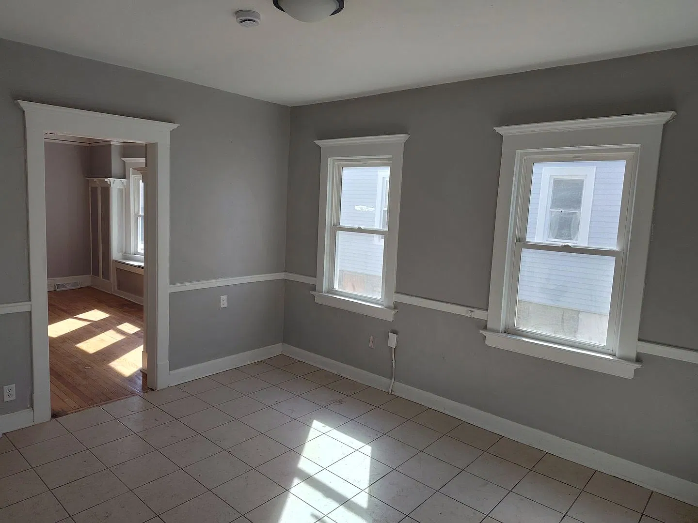 2545N21stM — Photo 2