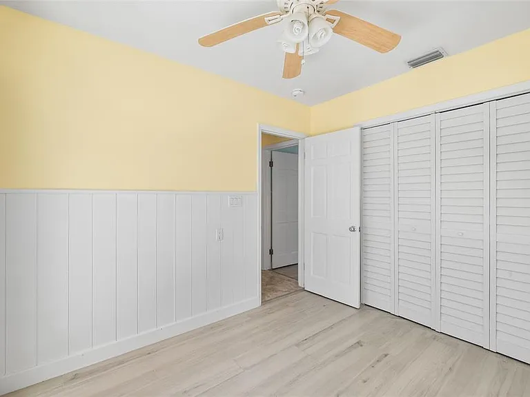 5541 Bayou Grande Blvd NE — Photo 33