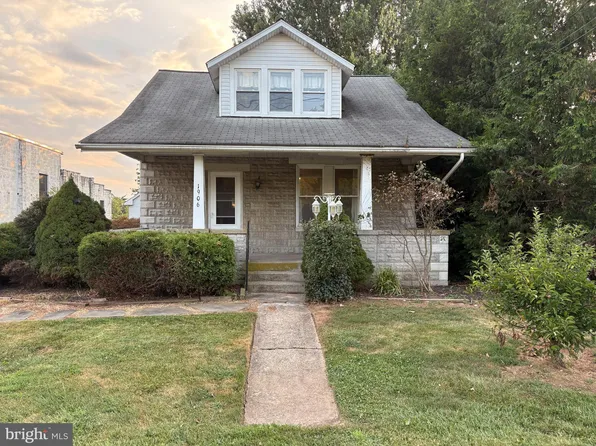 1906 Hanover Pike, Hampstead, MD 21074