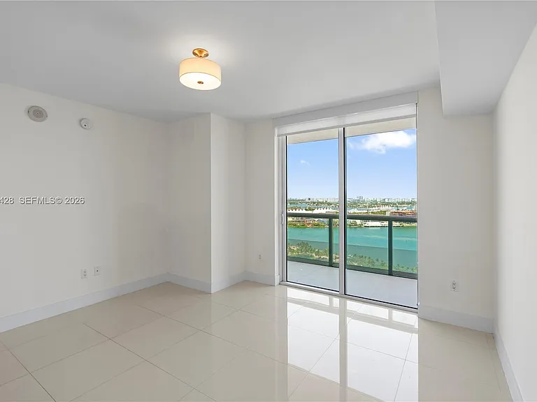 50 Biscayne Blvd #2604 — Photo 46