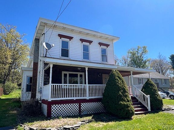 3rd image of 2884 Mohawk St