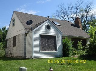 16 Apache St, Park Forest, IL 60466