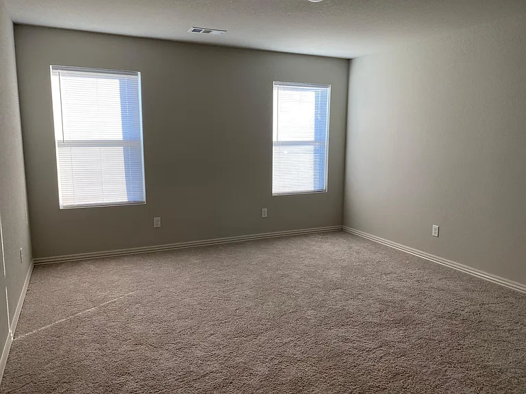 4941 Prospector Dr — Photo 7