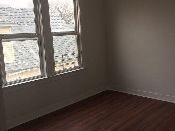 3rd image of 41-43 Chelsea Ave