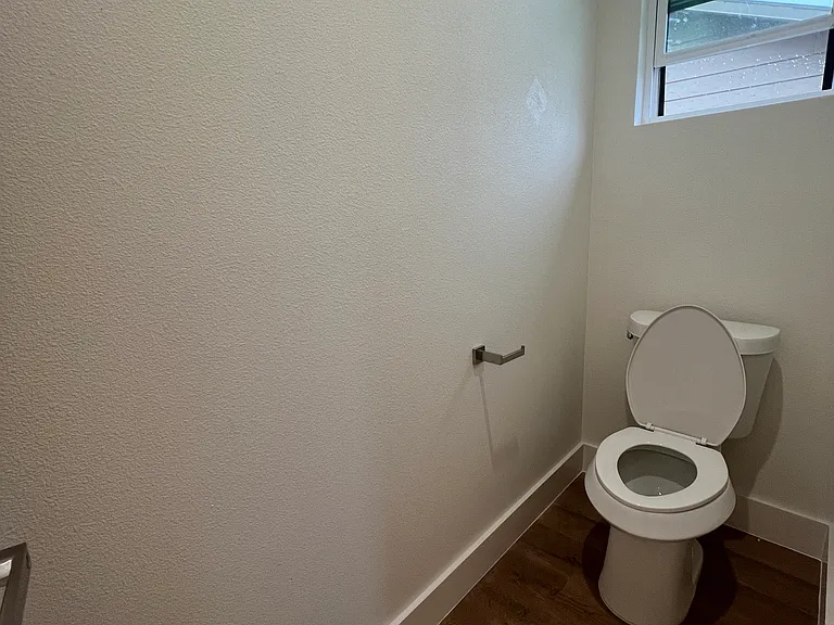 3601 Washington St — Photo 17