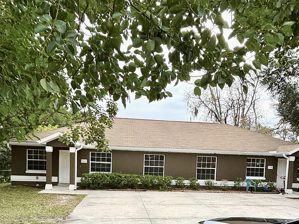 3292 NE 9th Ave #3292