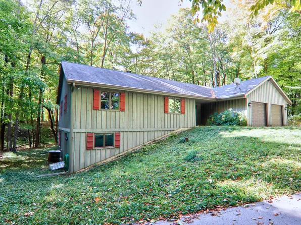 W6749 Esker RIDGE, Elkhart Lake, WI 53020
