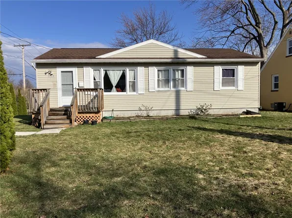 340 N Park Dr, Rochester, NY 14609