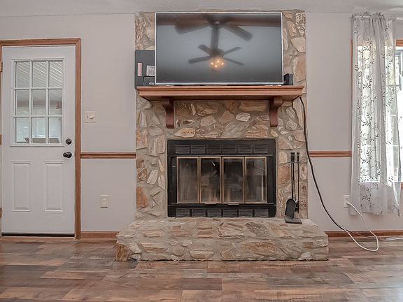 4th image of 516 Greenwich Dr