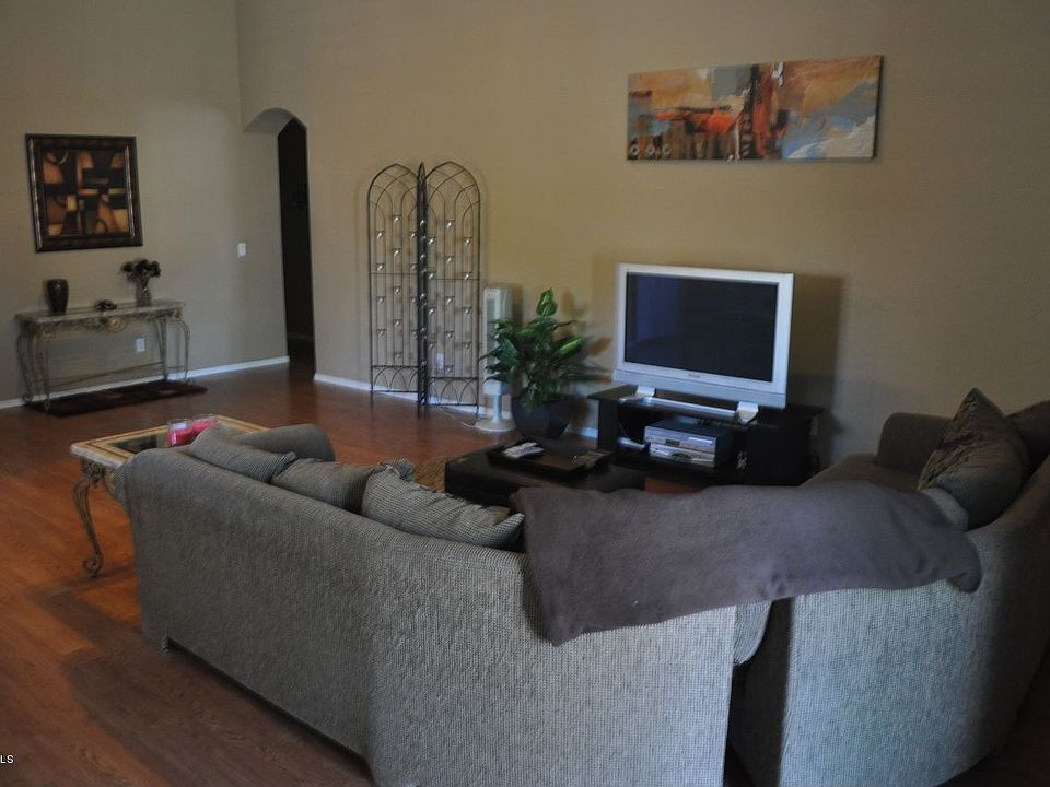 1st image of 8616 N 68th Dr