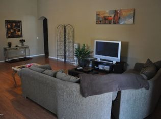 8616 N 68th Dr, Peoria, AZ 85345