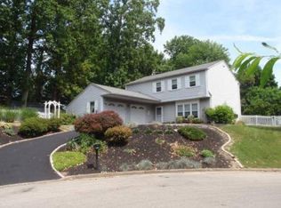 2291 Autumn Ln, Lafayette Hill, PA 19444