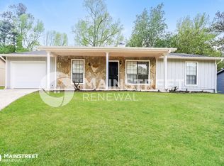 11097 Shannon Cir, Hampton, GA 30228