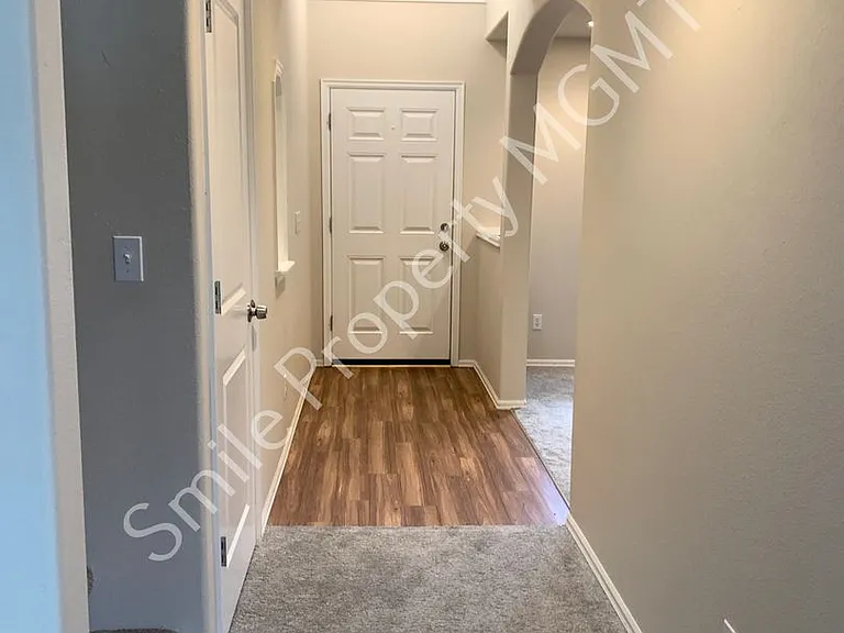13840 SE 131st Ave — Photo 3