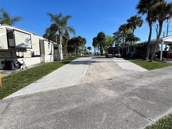 5646 SE 67th Ave #9, Okeechobee, FL 34974