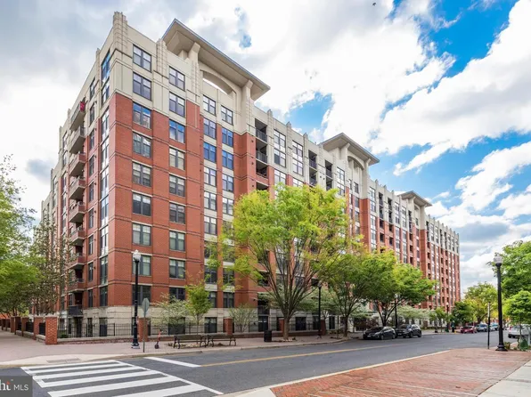 1021 N Garfield St APT 327, Arlington, VA 22201