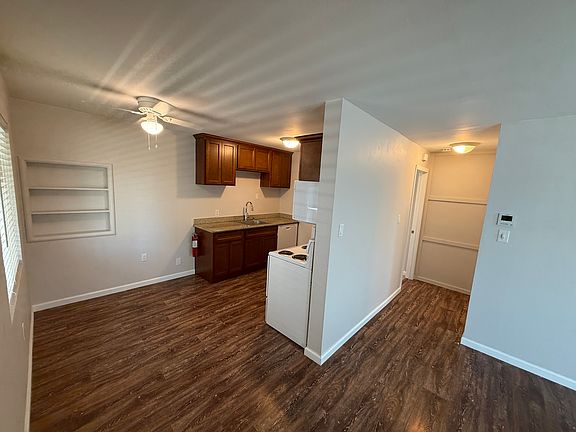 4th image of 1509 27th St #4