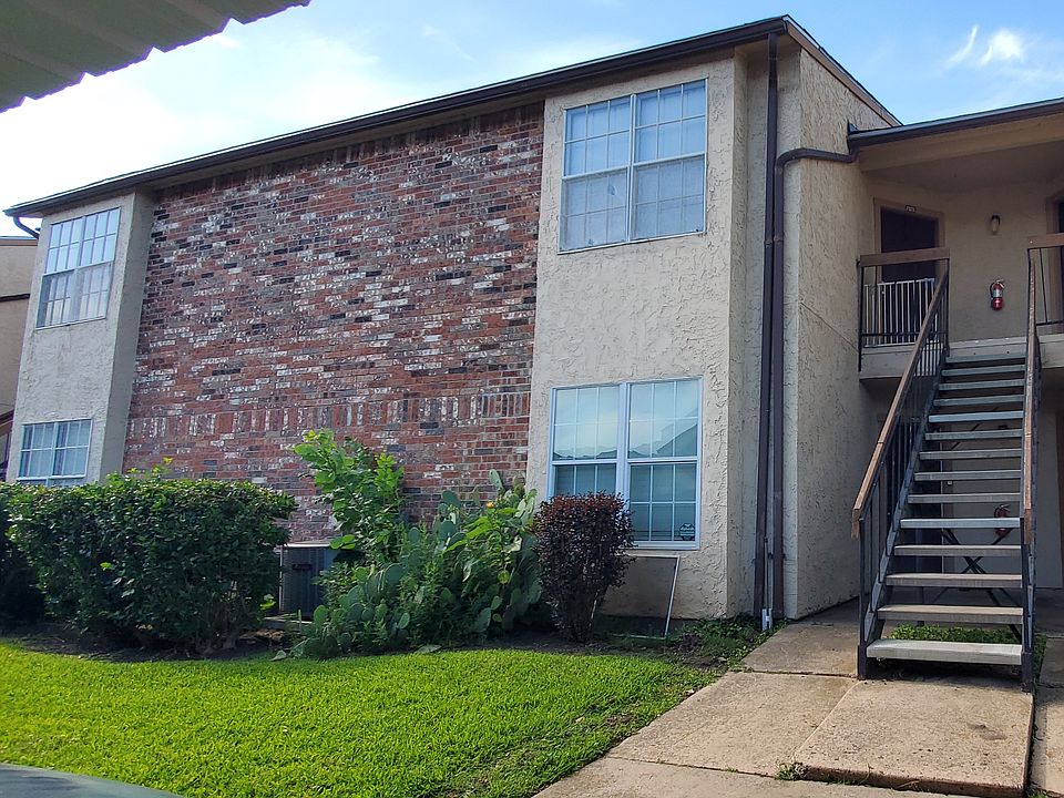 1st image of 12480 Abrams Rd APT 2925