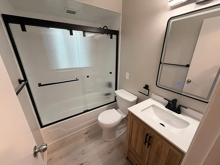 1216 Robin Dr — Photo 23