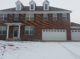 26625 Silver Leaf Dr, Plainfield, IL 60585