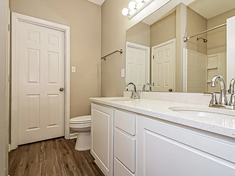 9864 White Poplar Dr — Photo 11