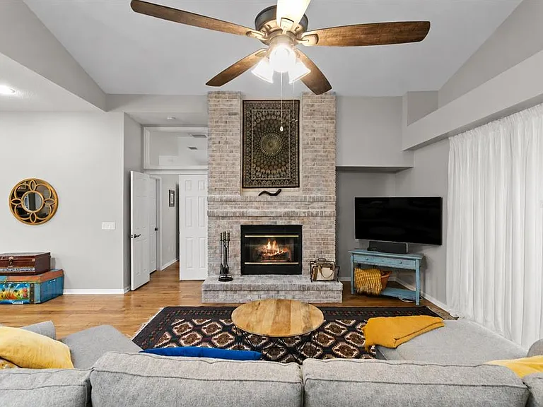 8412 Ridgebrook Cir — Photo 31
