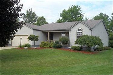 1st image of 6812 Pineridge Ct