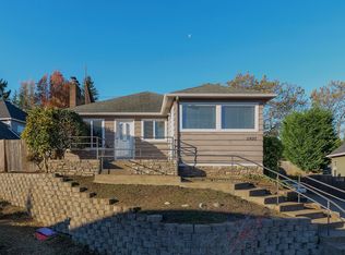 11492 SW Laurel Glen Ct, Tigard, OR 97224