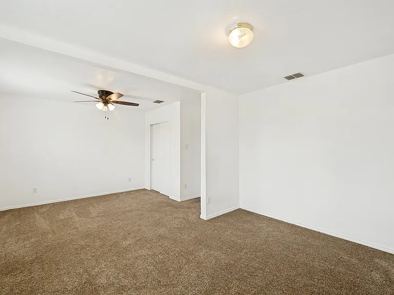 5822 Piedmont Gln — Photo 13