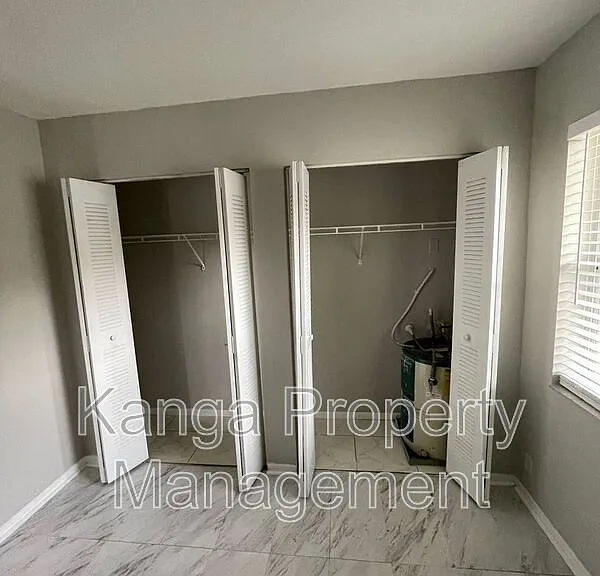 11425 NW 35th St — Photo 10