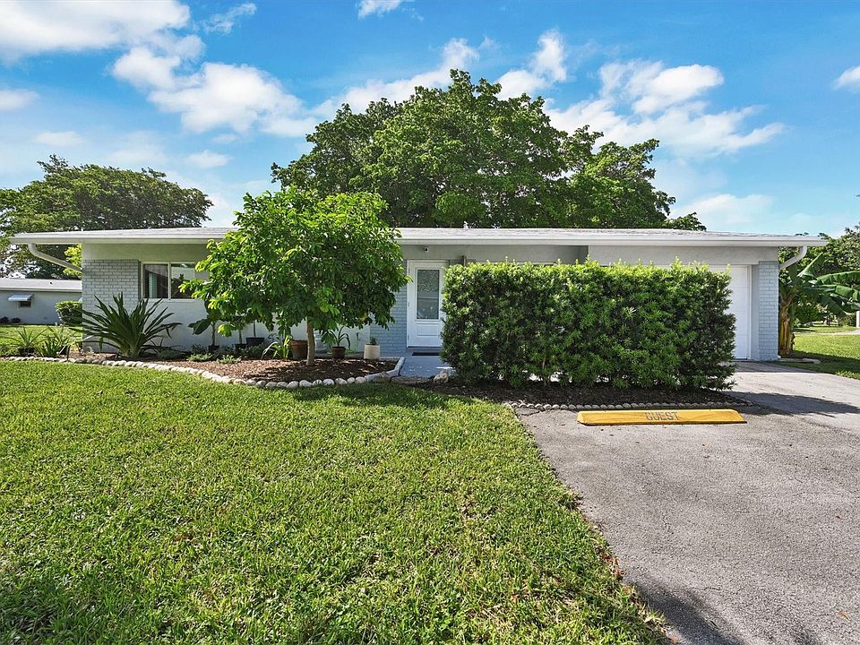 1st image of 2512 SW Natura Boulevard