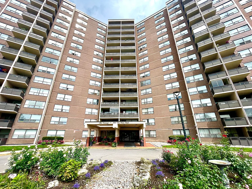 551 The West Mall #1418