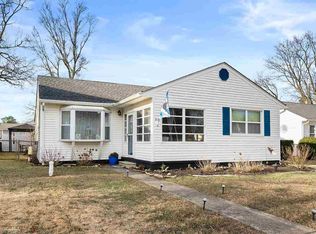 318 Village Rd, Villas, NJ 08251