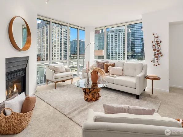 1100 106th Avenue NE #1002, Bellevue, WA 98004