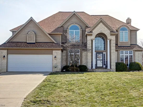 1847 Cedarhurst Dr, Wickliffe, OH 44092