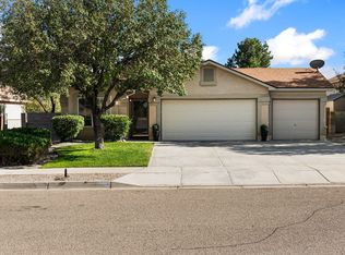 3470 Hunters Meadows Cir NE, Rio Rancho, NM 87144