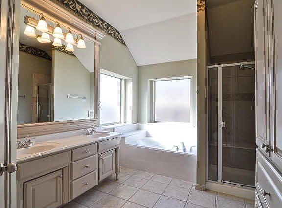 5th image of 8616 Glenbrook Dr