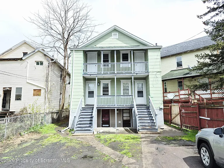 68 Green Pl #1 — Photo 18