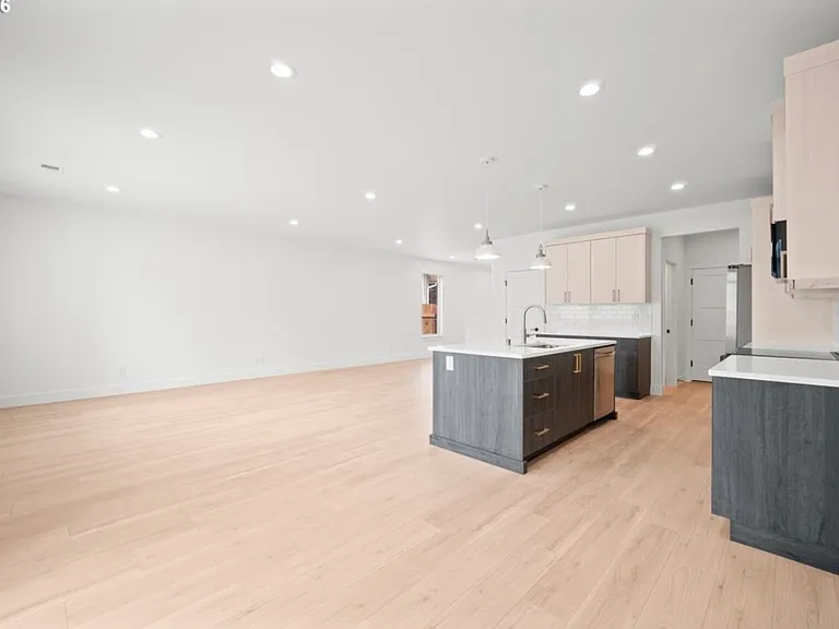 15101 NE 86th St — Photo 5
