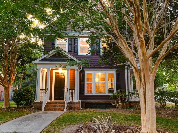 321 Bounty Ln, Charleston, SC 29412