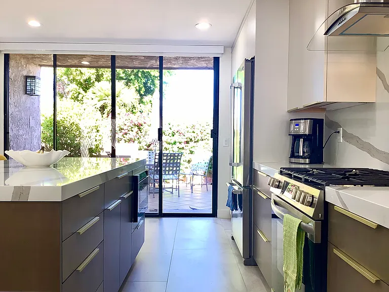 Algonquin Cir — Photo 10