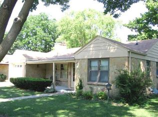 269 N Park St, Whitewater, WI 53190