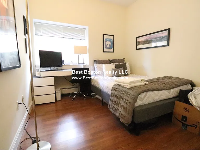 50 Craigie St #5 — Photo 12